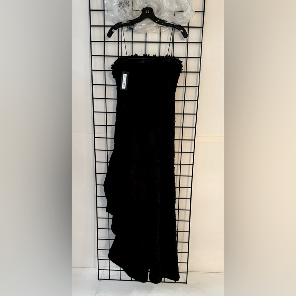Ungaro Eva High Low Square Neck Floral Lace Gown - Picture 15 of 16